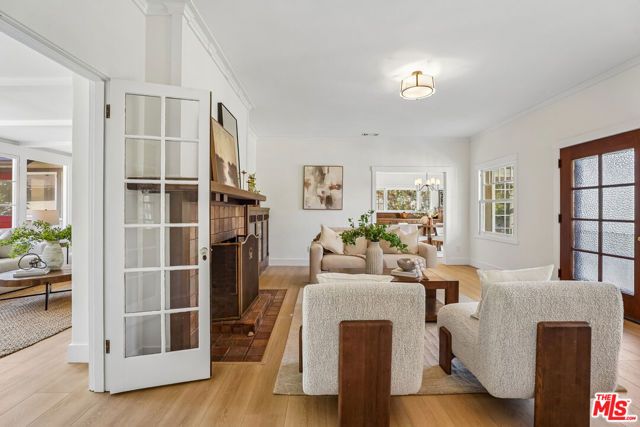 1221 Sonoma Drive, Altadena, CA 91001