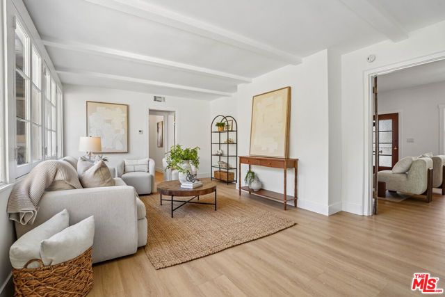 1221 Sonoma Drive, Altadena, CA 91001