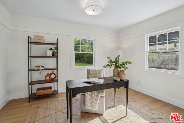 1221 Sonoma Drive, Altadena, CA 91001