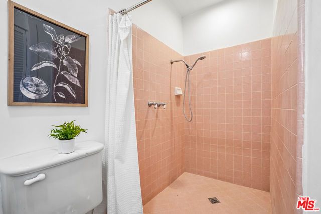 1221 Sonoma Drive, Altadena, CA 91001