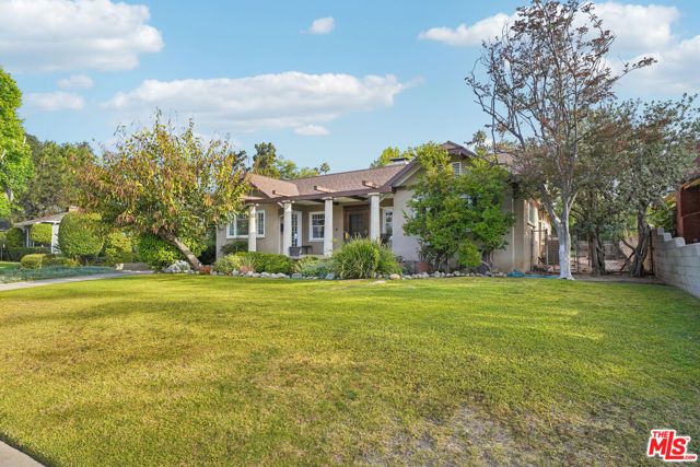 1221 Sonoma Drive, Altadena, CA 91001