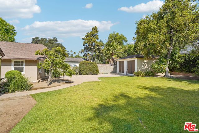 1221 Sonoma Drive, Altadena, CA 91001