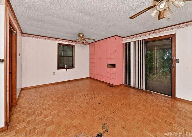 992 McClendon Road, Hot Springs, AR 71901