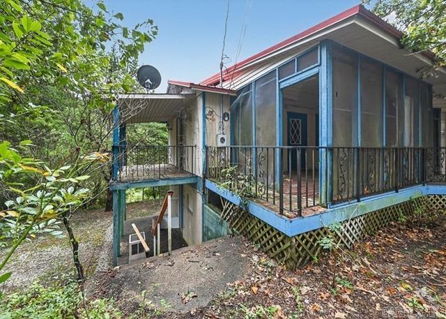 992 McClendon Road, Hot Springs, AR 71901