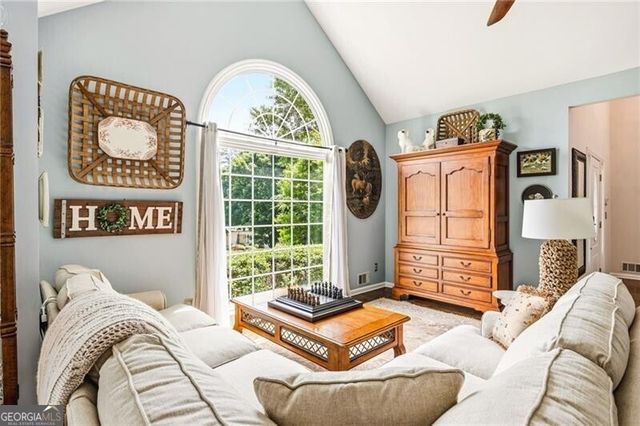 632 Trailwood Lane SW, Marietta, GA 30064