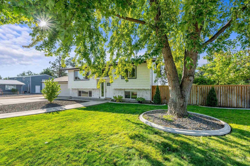 2204 Cari Circle, Caldwell, ID 83605 photo 2