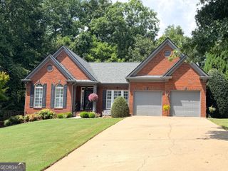 1545 Bookhout Drive, Cumming, GA 30041