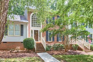 119 Heatherwood Drive, Apex, NC 27502