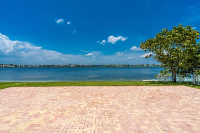 16479 SW 54th Ct, Miramar, FL 33027