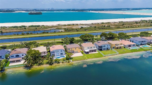 16479 SW 54th Ct, Miramar, FL 33027