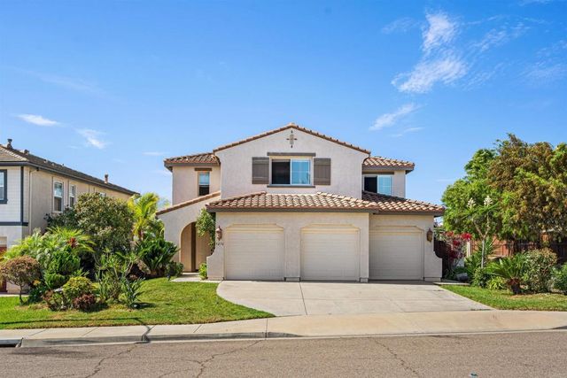 5276 Willow Walk, Oceanside, CA 92057
