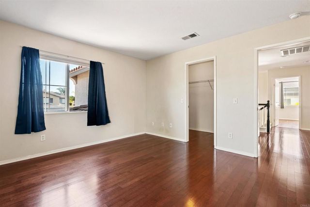 5276 Willow Walk, Oceanside, CA 92057