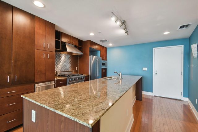 1208 E KENNEDY BOULEVARD 1126, Tampa, FL 33602