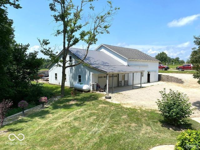 7403 Griffith Road, Worthington, IN 47471
