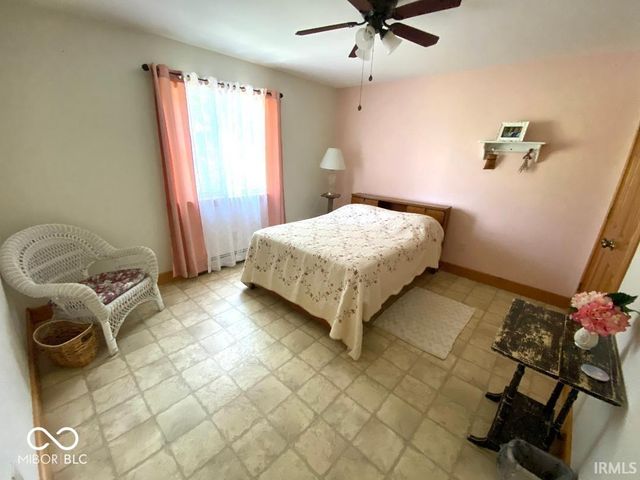 7403 Griffith Road, Worthington, IN 47471