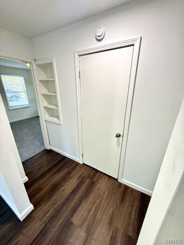 3554 Theresa Avenue, St Ann, MO 63074