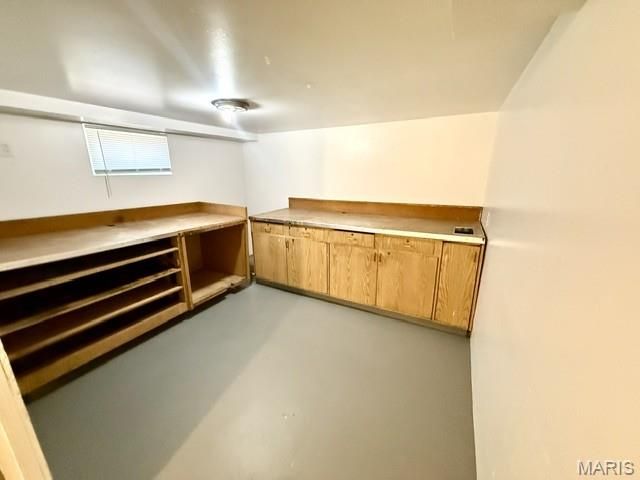 3554 Theresa Avenue, St Ann, MO 63074