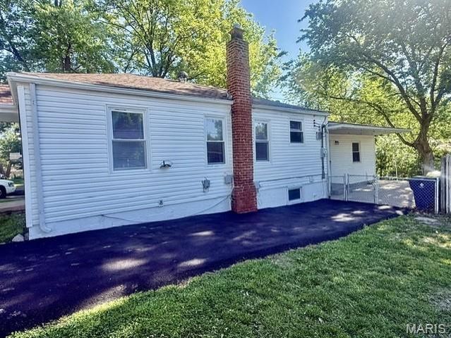 3554 Theresa Avenue, St Ann, MO 63074
