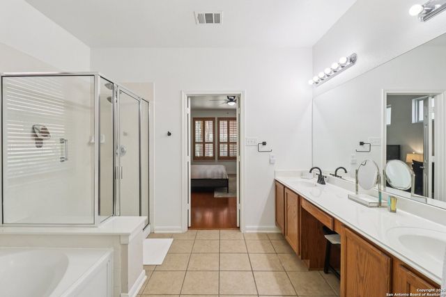 25218 Shinnecock Trail, San Antonio, TX 78260