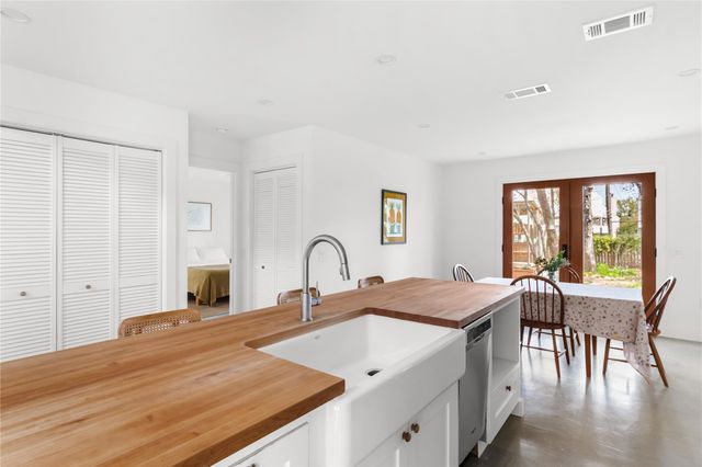 400 Delmar Ave, Austin, TX 78752