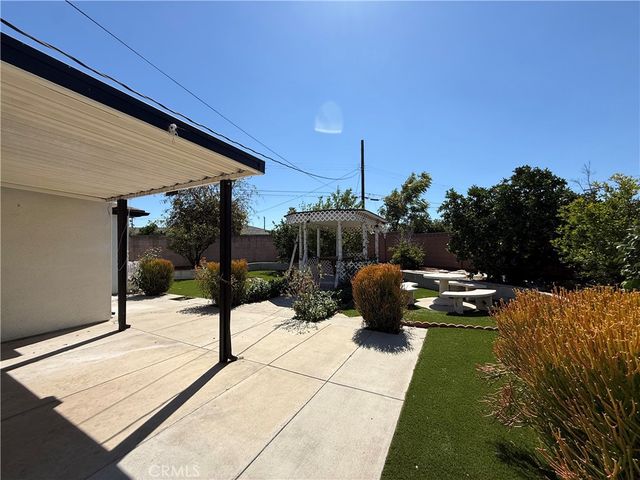 13445 Gager, Pacoima, CA 91331