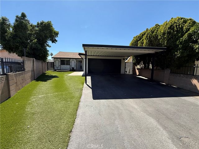 13445 Gager, Pacoima, CA 91331