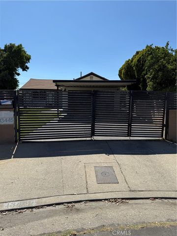 13445 Gager, Pacoima, CA 91331