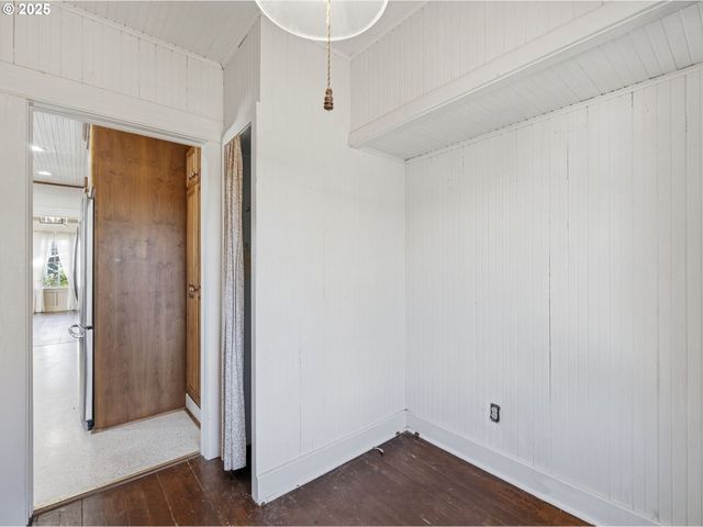 860 BEACH Dr, Seaside, OR 97138