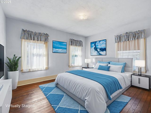 860 BEACH Dr, Seaside, OR 97138