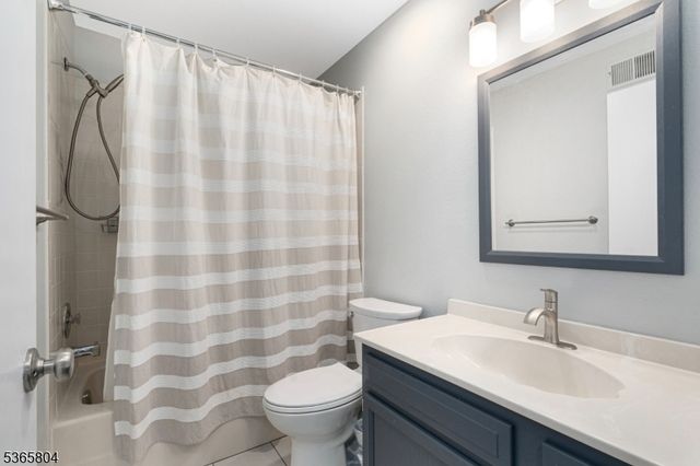 14 Wescott Rd, Bedminster Twp., NJ 07921