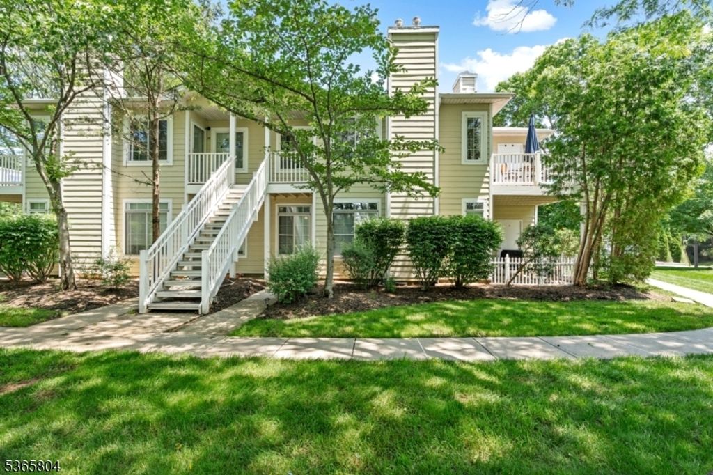 14 Wescott Rd, Bedminster Twp., NJ 07921