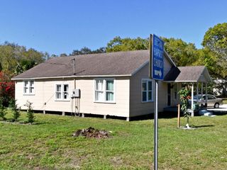 31 McNeil Road, Fort Pierce, FL 34981