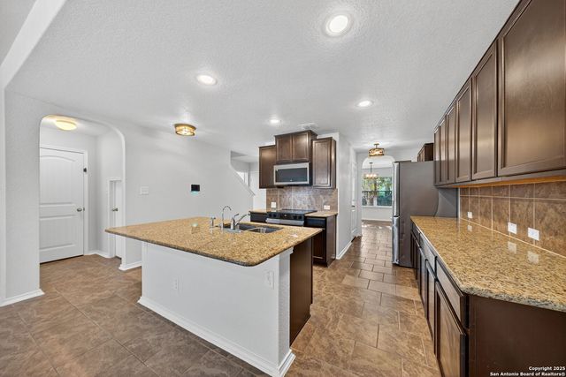 11717 Indian Landing, San Antonio, TX 78245