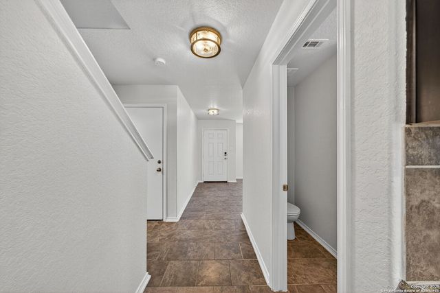 11717 Indian Landing, San Antonio, TX 78245