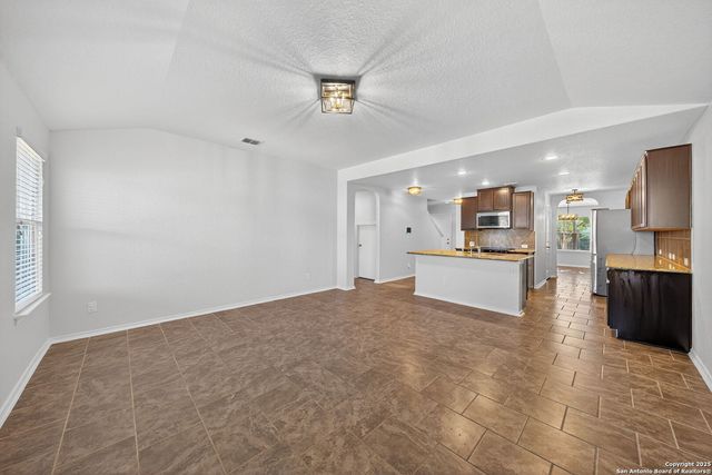 11717 Indian Landing, San Antonio, TX 78245