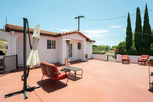 2410 Euclid Ave, El Cajon, CA 92019