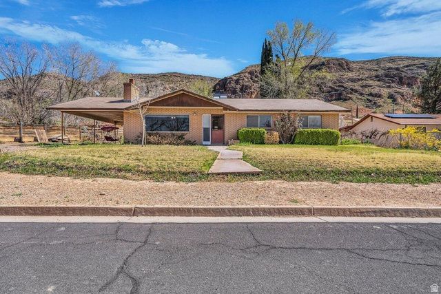 34 N 60 E, La Verkin, UT 84745