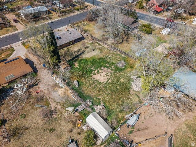 34 N 60 E, La Verkin, UT 84745