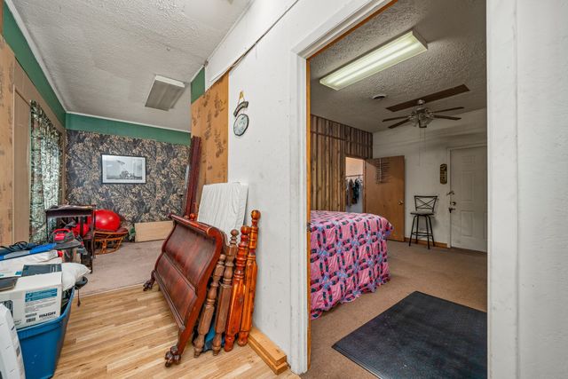 249 N Spring St, Sparta, TN 38583