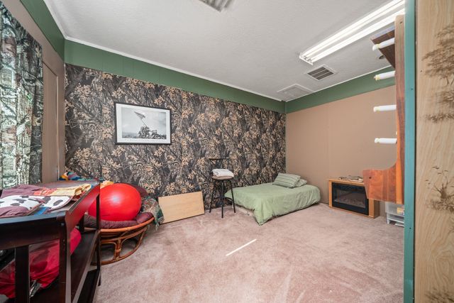 249 N Spring St, Sparta, TN 38583