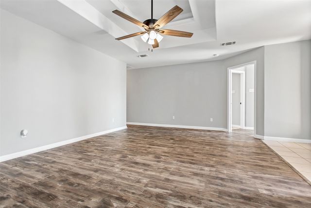 712 Billups Circle, Van Alstyne, TX 75495
