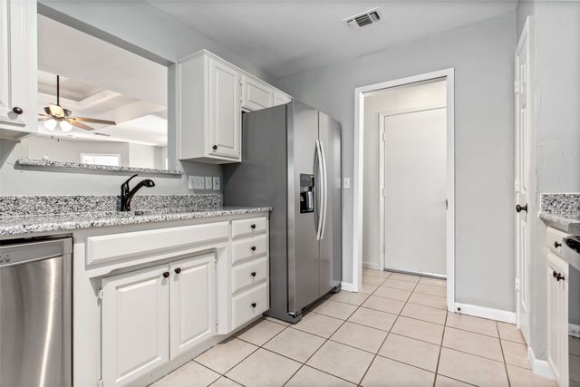 712 Billups Circle, Van Alstyne, TX 75495