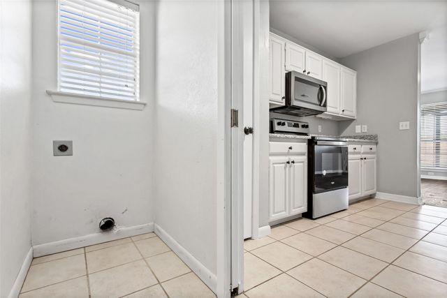 712 Billups Circle, Van Alstyne, TX 75495