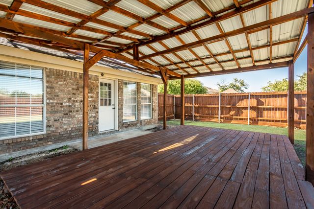 712 Billups Circle, Van Alstyne, TX 75495