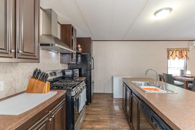 11767 Mindybrook Court, Conroe, TX 77303