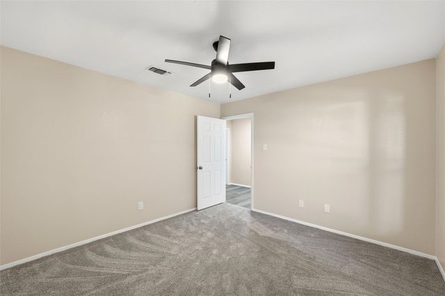 211 Opal Street, Hewitt, TX 76643