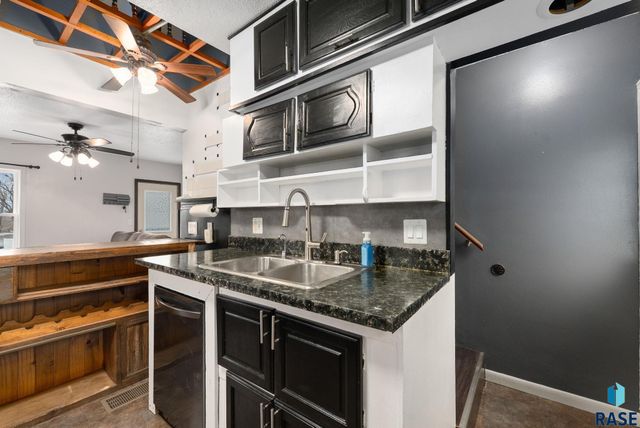 614 S Euclid Ave Avenue, Sioux Falls, SD 57104