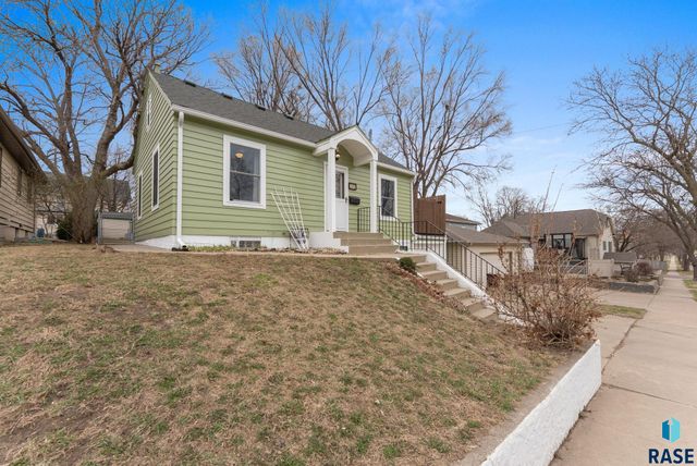 614 S Euclid Ave Avenue, Sioux Falls, SD 57104