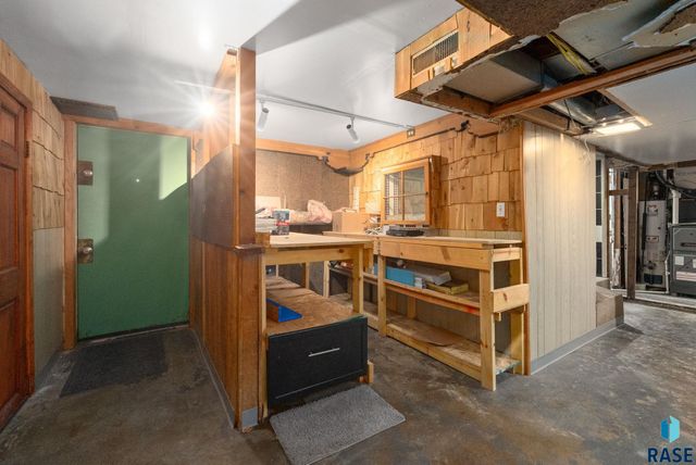 614 S Euclid Ave Avenue, Sioux Falls, SD 57104