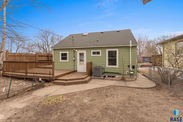 614 S Euclid Ave Avenue, Sioux Falls, SD 57104
